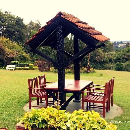 Outspan Hotel Nyeri Esterno foto