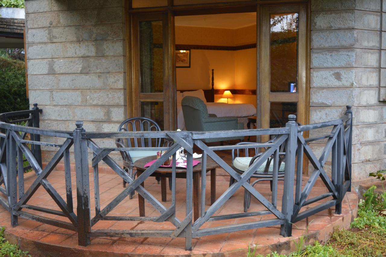 Outspan Hotel Nyeri Esterno foto