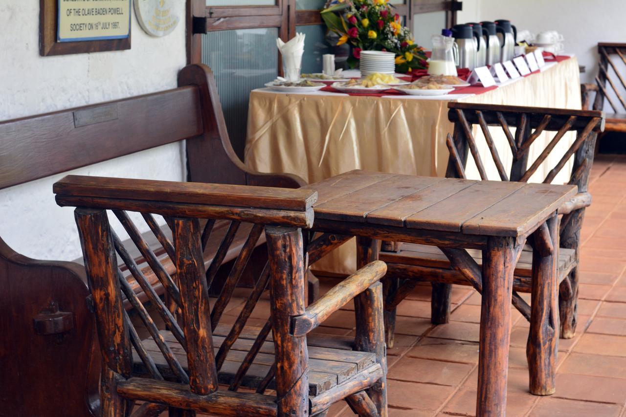 Outspan Hotel Nyeri Esterno foto
