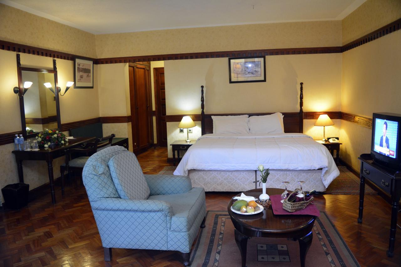 Outspan Hotel Nyeri Esterno foto