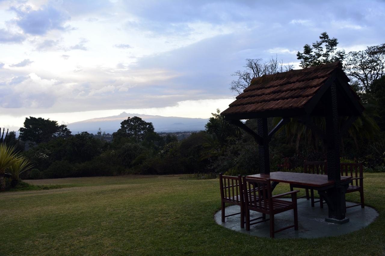 Outspan Hotel Nyeri Esterno foto