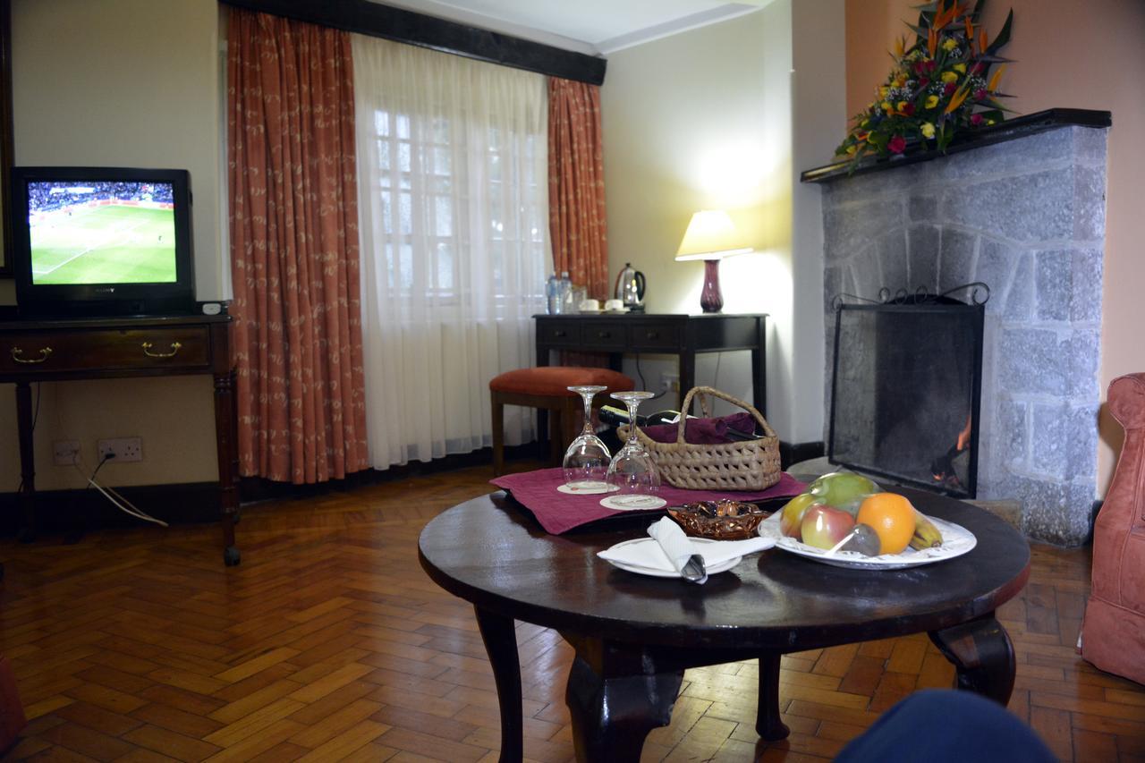 Outspan Hotel Nyeri Esterno foto